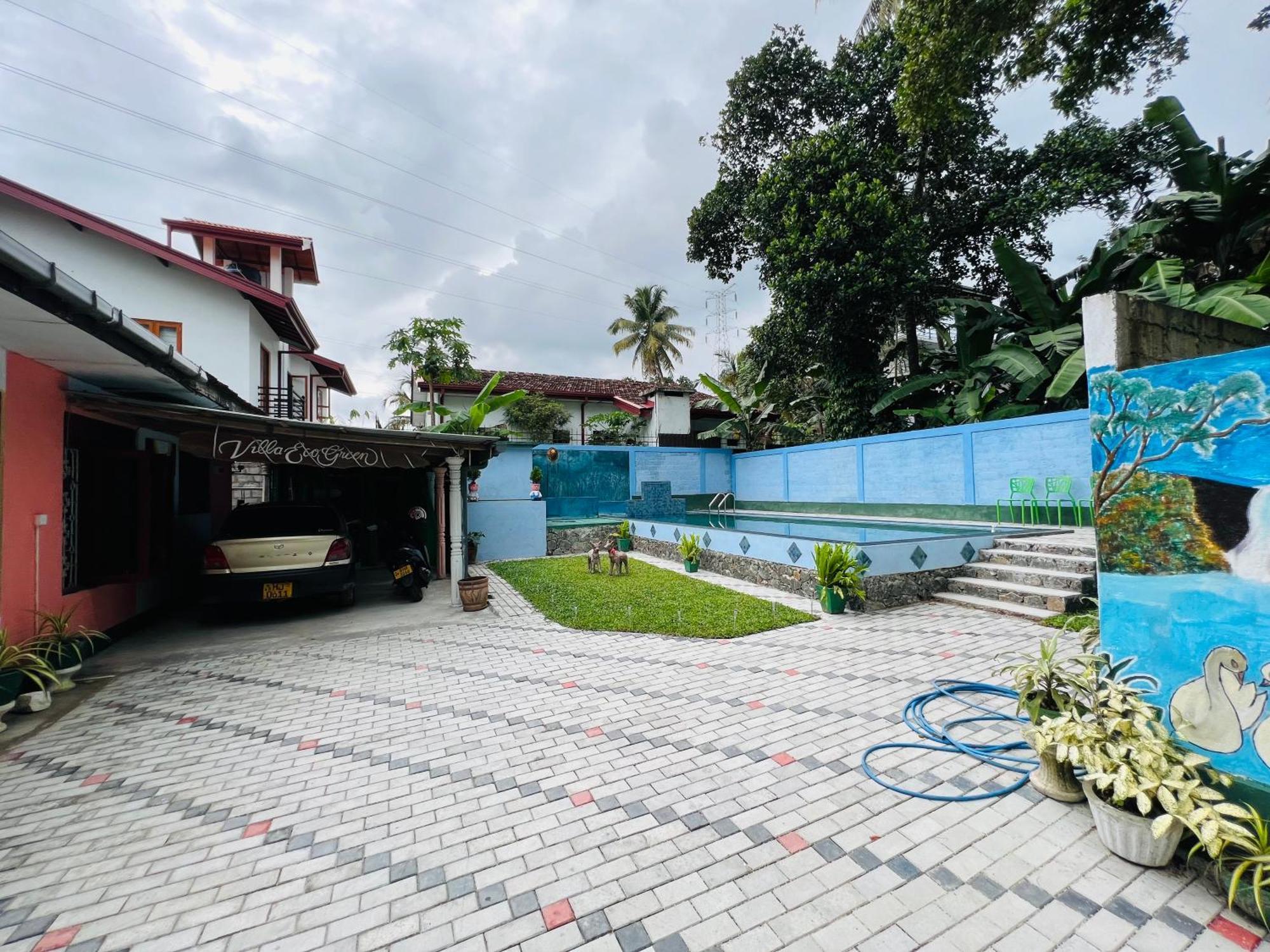 Villa Eco Green Airport Katunayake Exterior photo